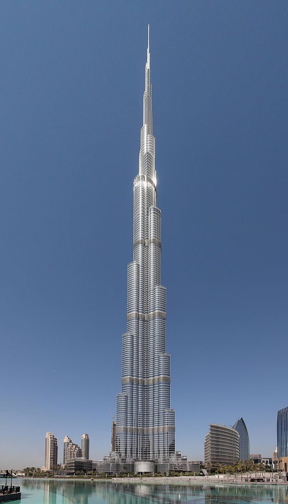 La tour burj khalifa à Dubai