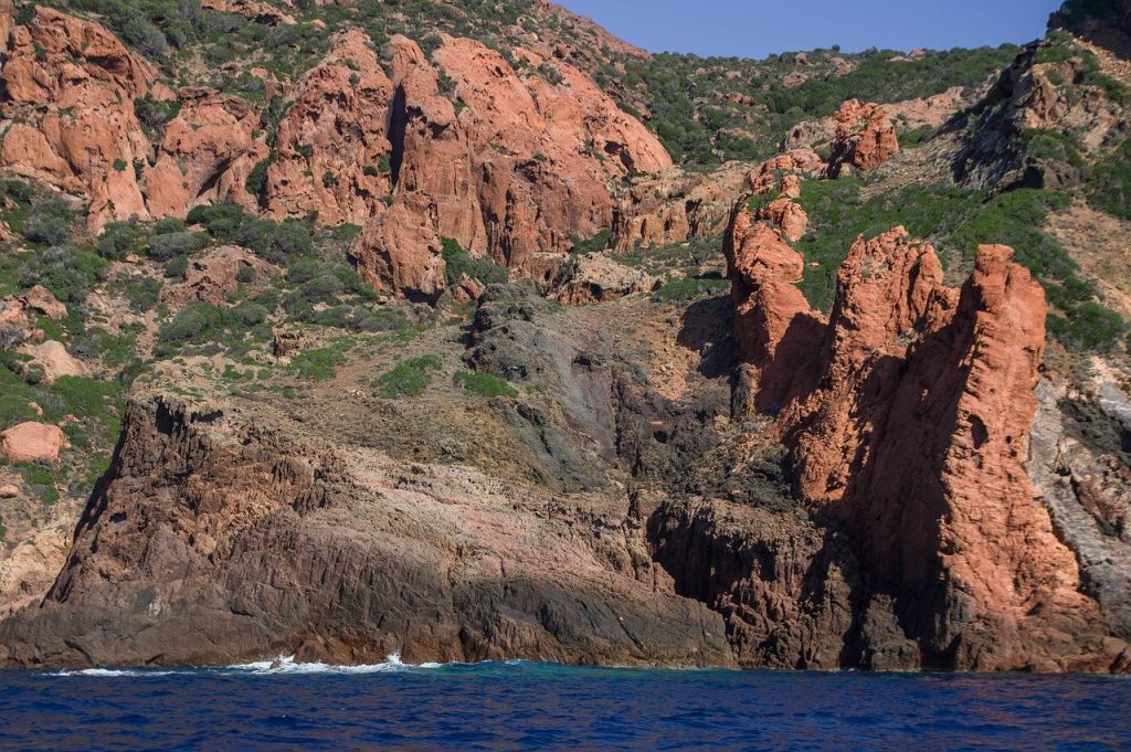 La réserve naturelle de Scandola dans le golfe de Porto