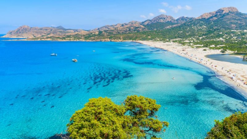 La Corse : une destination pour des vacances de luxe