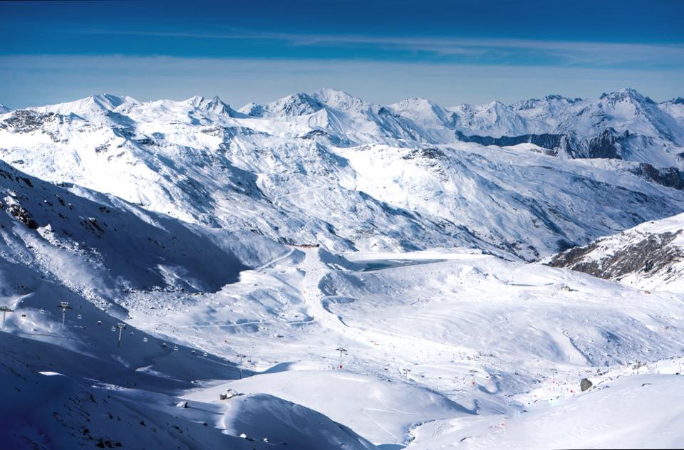 Découvrir les 3 vallées, la plus grande station de ski en France