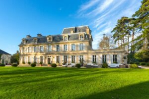 Le château de La Chenevière