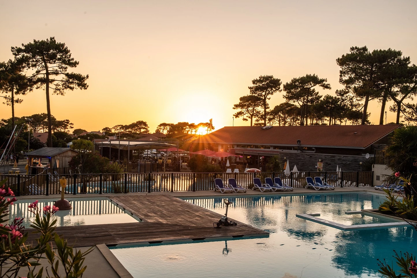 Camping avec piscine à Biscarosse