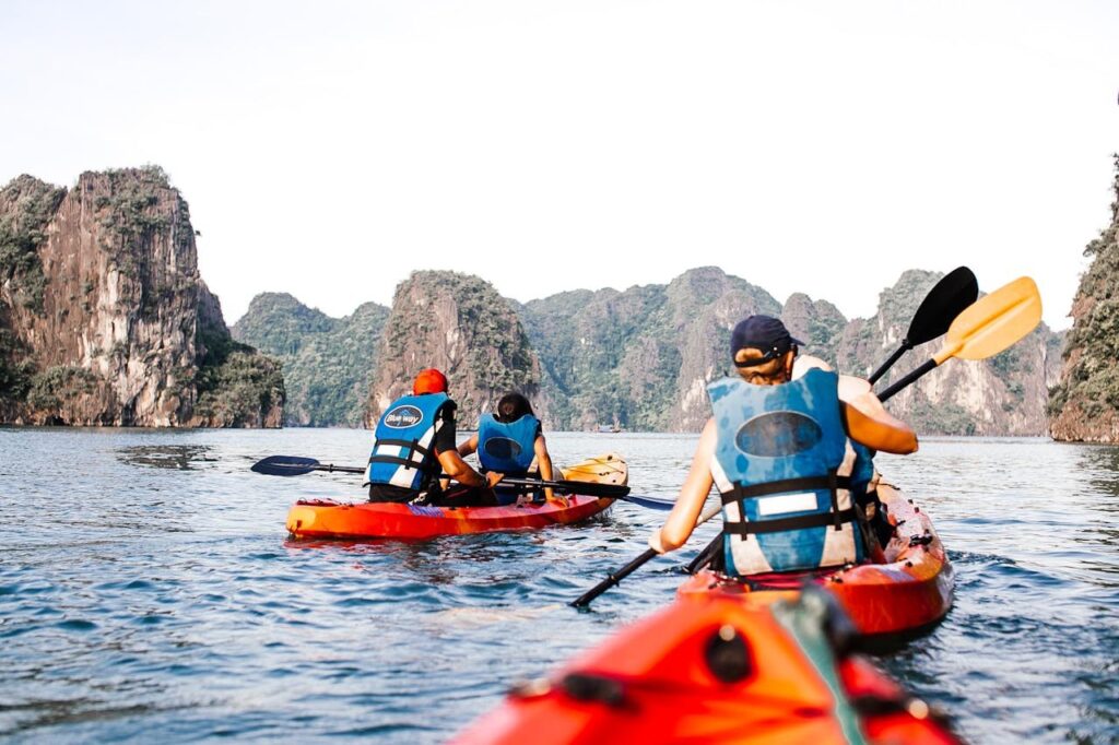 Activité touristique kayak Vietnam
