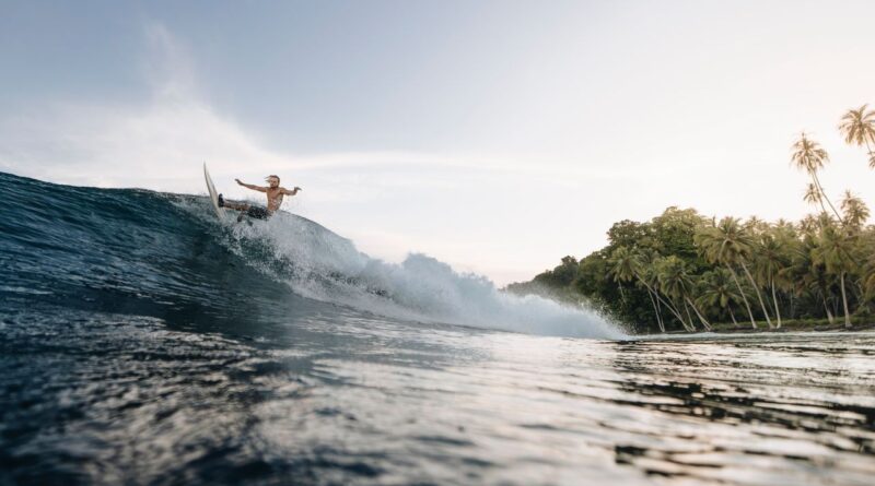 Surf en Indonésie